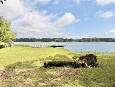 Experience the beauty and tranquility of lakefront living on - photo 11