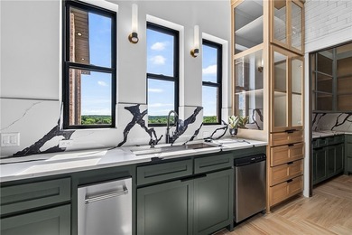 Live your legacy on 40+ acre estate on Beaver Lake, complete w/2 - photo 13