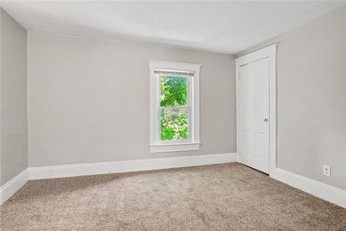 Turnkey investment opportunity or ideal owner-occupied duplex! - photo 14
