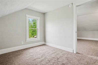 Turnkey investment opportunity or ideal owner-occupied duplex! - photo 16