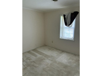 Welcome home to this spacious and well-designed property - photo 17