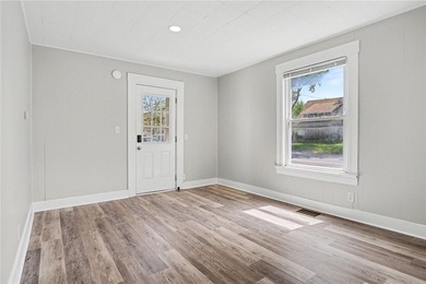 Turnkey investment opportunity or ideal owner-occupied duplex! - photo 22