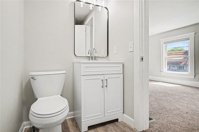 Turnkey investment opportunity or ideal owner-occupied duplex! - photo 26