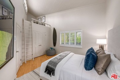 Set on more than half an acre behind the safe, secure, and - photo 32