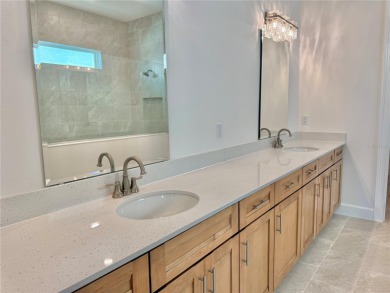 One or more photo(s) has been virtually staged. Move-in ready - photo 44