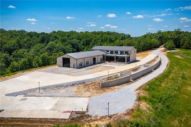 Live your legacy on 40+ acre estate on Beaver Lake, complete w/2 - photo 45