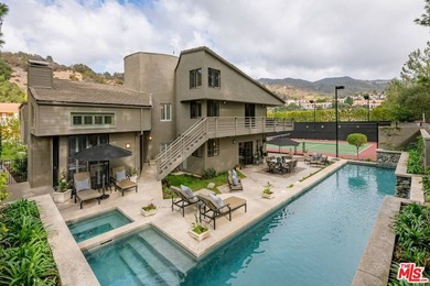 Set on more than half an acre behind the safe, secure, and - photo 48