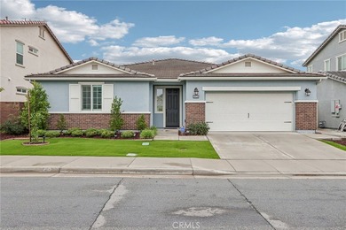 Lake Elsinore Home For Sale in Lake Elsinore California