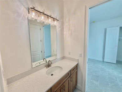 One or more photo(s) has been virtually staged. Move-in ready - photo 55