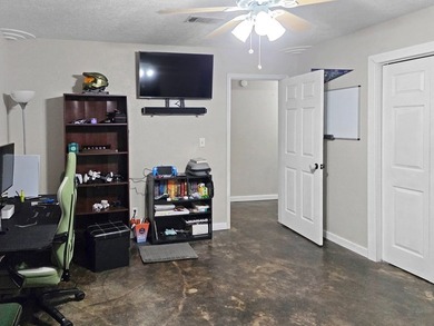 Beautiful 4BR/3BA brick home with over 2,100 sq ft in the - photo 12