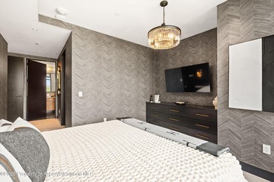 Thoughtfully designed, with sophisticated finishes - photo 14