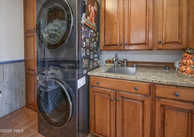 Beautiful historic 4-bedroom home in the heart of Old Town Eagle - photo 14