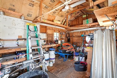 A rare opportunity to own a fully updated home on an Oversized - photo 22