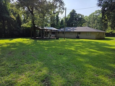 Beautiful 4BR/3BA brick home with over 2,100 sq ft in the - photo 29