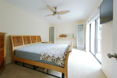 Enjoy comfortable Florida living in this bright and spacious - photo 9