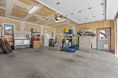 Welcome to your dream home in the highly sought-after Stoney - photo 34