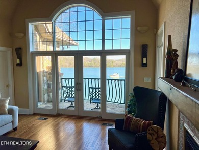 Stunning & Awe-Inspiring Lakefront Living in Rarity Bay where - photo 10