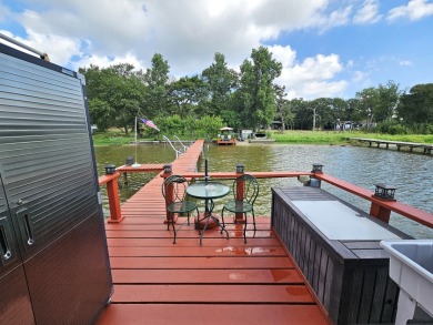 Vacation Rentals Allowed! Waterfront home & guest cottage! - photo 20