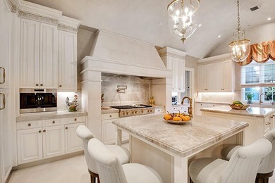 Truly one-of-a-kind estate home on over 1.2 acres, the largest - photo 7