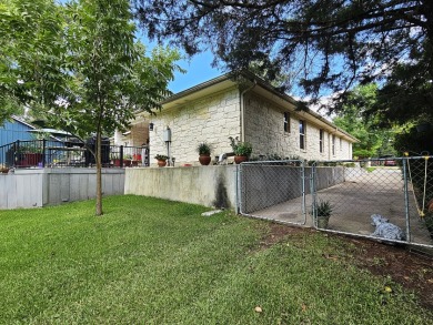 Vacation Rentals Allowed! Waterfront home & guest cottage! - photo 3