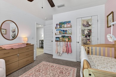 Welcome to 51 Silverthorn Street in Freeport -- a stylish and - photo 24