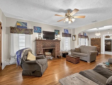 705 Lytle St - photo 2