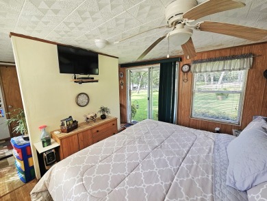 Vacation Rentals Allowed! Waterfront home & guest cottage! - photo 27