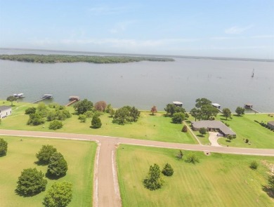 Lake Lot For Sale in Corsicana, Texas