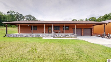 (private lake, pond, creek) Home For Sale in Smithland Kentucky