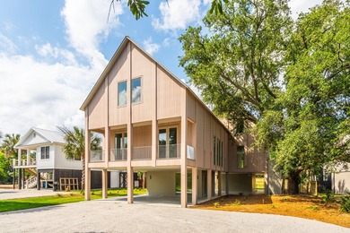 Set just blocks from the beach on one of Edisto Beach's quietest - photo 35