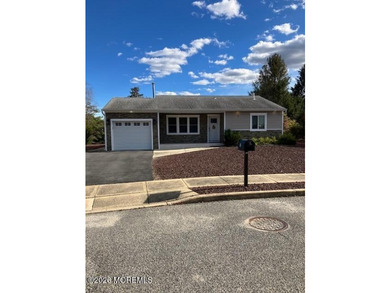 Stunning Move-in Ready Home in Desirable Open Sussex Model! - photo 1