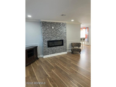 Stunning Move-in Ready Home in Desirable Open Sussex Model! - photo 8