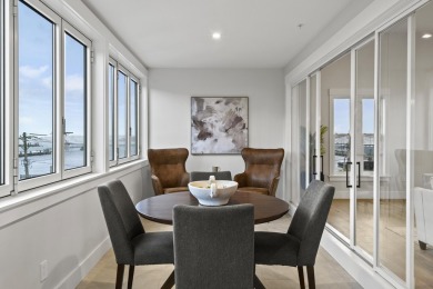 Located in Portland's desirable Eastern Waterfront, this