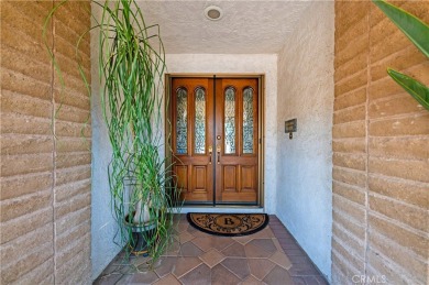 Lake Home For Sale in Canyon Lake, California