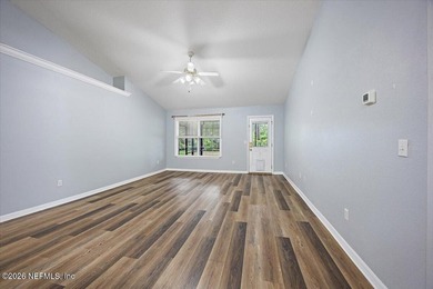 Beautifully maintained and move-in ready 4-bedroom, 3-bath home - photo 11