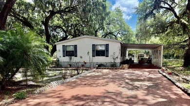 East Lake Tohopekaliga Home Active Under Contract in Saint Cloud Florida
