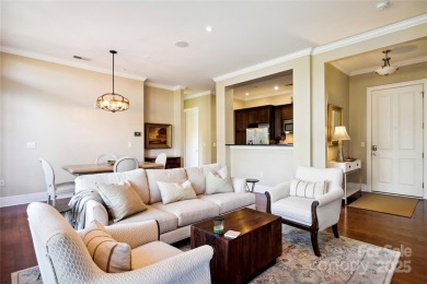 Luxury 2 BD/2BA on the top floor of secured mid-rise building in