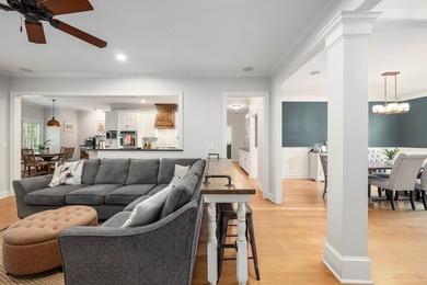 Welcome to 4944 Turnberry Lane in Columbus - a beautifully - photo 8