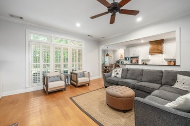 Welcome to 4944 Turnberry Lane in Columbus - a beautifully - photo 10