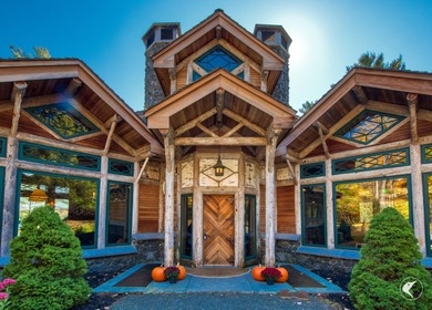 This extraordinary custom-built estate perched along the shores - photo 12