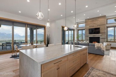Introducing the most significant private estate ever offered in - photo 16
