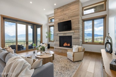 Introducing the most significant private estate ever offered in - photo 17