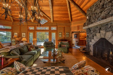 This extraordinary custom-built estate perched along the shores - photo 18