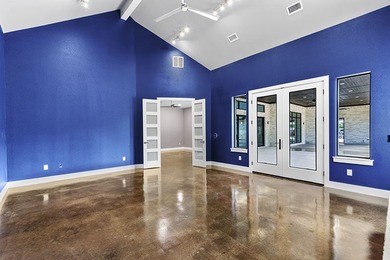 This 3-bedroom, 3.5-bath, 3,554 sf modern masterpiece and 94.955 - photo 20