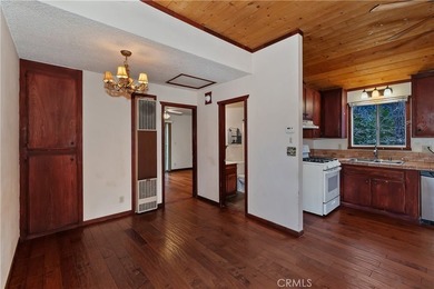 Chalet style home located in Sugarloaf ~ This reverse floor plan - photo 23