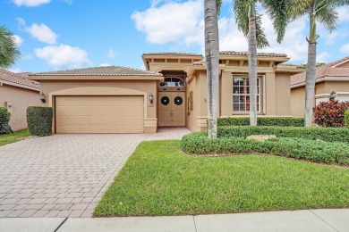 (private lake, pond, creek) Home For Sale in Lake Worth Florida