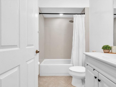 Nestled in the gated community of Heron Bay in Parkland, this - photo 6