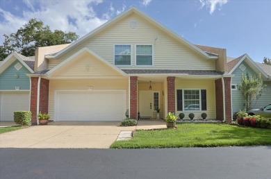 Largest single family attached home on the market. This 5 - photo 1