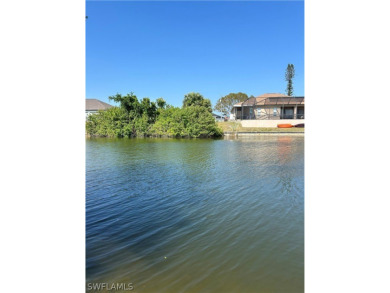 Cape Coral Lakes Area Lot For Sale in Cape Coral Florida