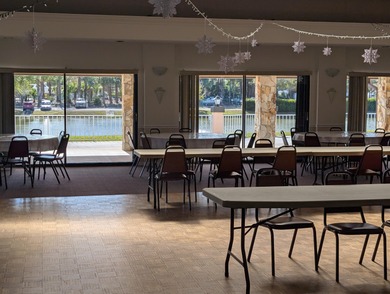 FINANCING AVAILABLE ON THIS LARGE 3/2  BEAUTIFULLY MAINTAINED